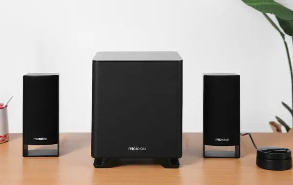 Microlab M-600BT Aktivni drveni zvucnici 2.1 40W RMS(16W,2x12W) BLUETOOTH k-daljinski, 3.5mm CRNI