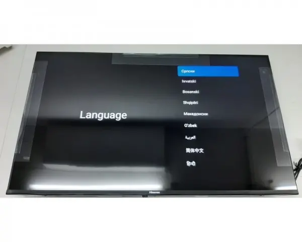 HISENSE 43'' 43A5730FA Smart Android FHD TV outlet (roba sa nedostatkom)