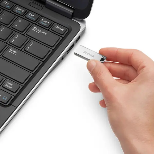 32GB Cruzer Force USB Flash