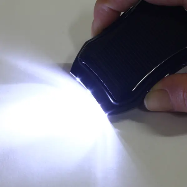 Solarna Back Up baterija privezak crna