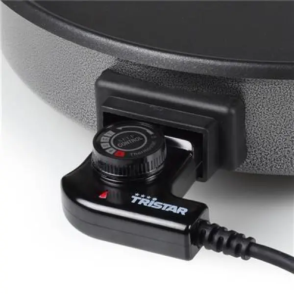 Električni pica pekač Tristar PZ-2963 snaga 1500W/prečnik 30cm