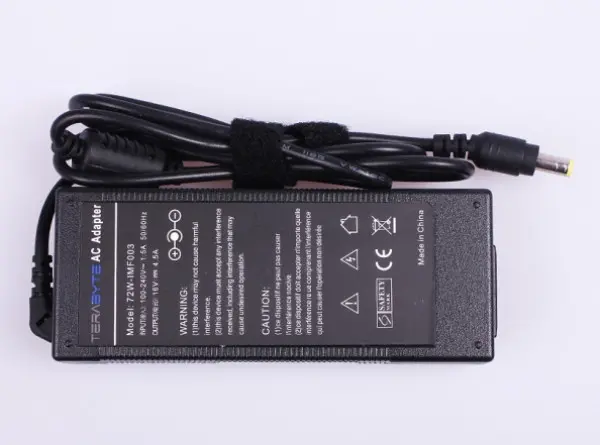 Punjac za laptop IBM 16V 4.5A (5.5*2.5) (2)