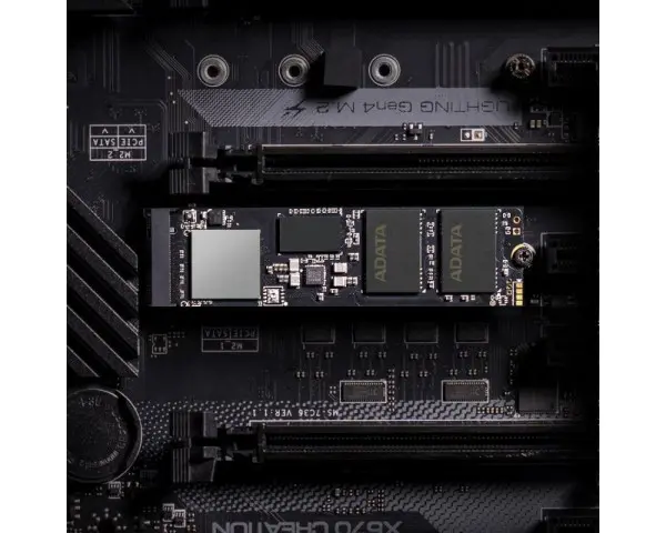 A-DATA 2TB M.2 PCIe Gen4x4 XPG GAMMIX S70 BLADE AGAMMIXS70B-2T-CS SSD