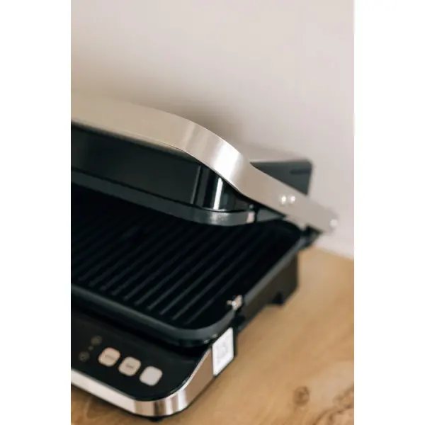 AENO Electric Grill EG1: 2000W, 3 heating modes - Upper Grill, Lower Grill, Both Grills  Defrost, Max opening angle -180°, Temperature regu
