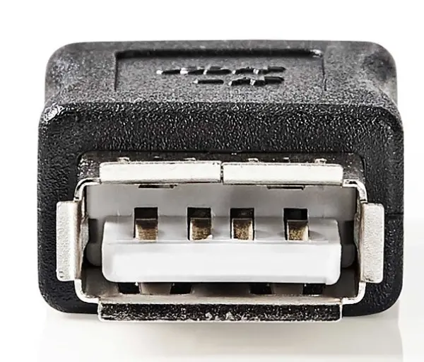 CCGB60900BK Zensko--Zenski USB-A Adapter