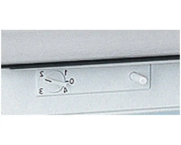 WHIRLPOOL ARG 585 ugradni frižider