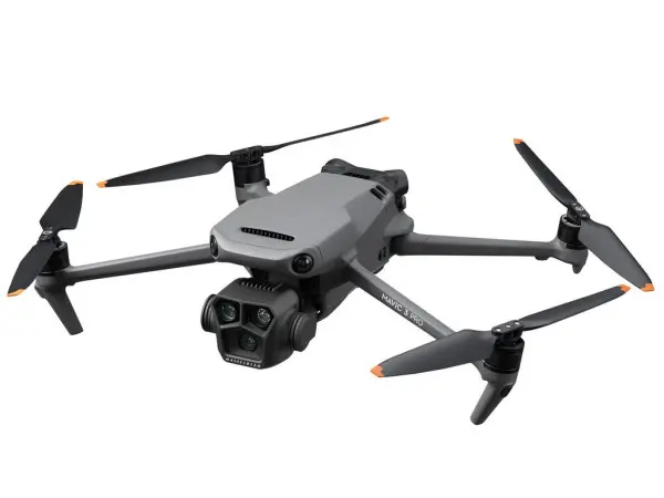 Dron DJI Mavic 3 Pro (DJ RC) (EU)' ( 'CP.MA.00000656.01' ) 