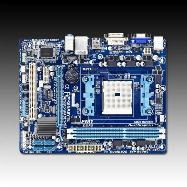 GIGABYTE Main Board Desktop  AMD A55 (SFM1, DDR3, PS2,LAN,DVI,USB2.0,Audio Interface,SATA II,VGA) mATX Retail ( GA-A55M-DS2 ) 
