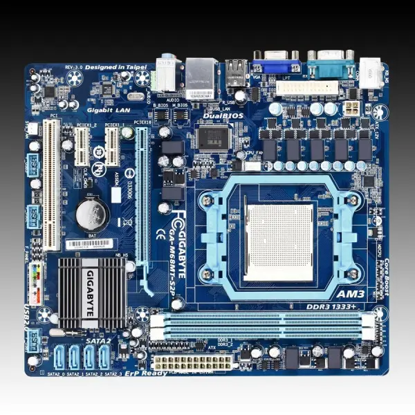 GIGABYTE Main Board Desktop GF 7025nForce 630a (SAM3,DDR3,VGA,SATA II,LAN,USB 2.0) m-ATX Box ( GA-M68MT-S2P ) 
