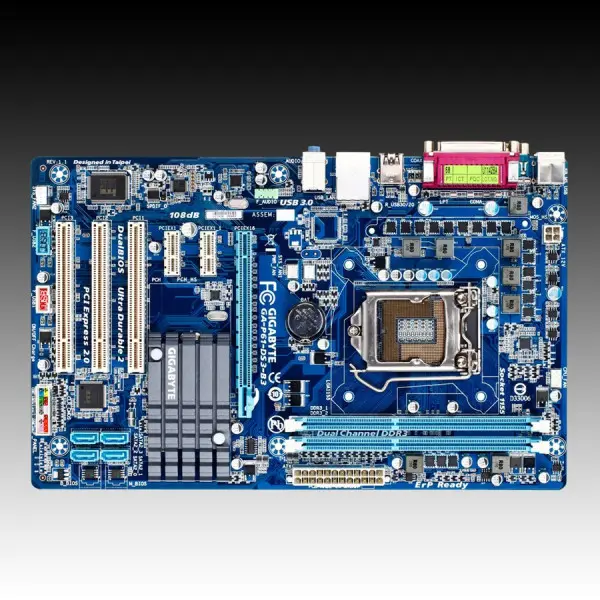 GIGABYTE Main Board Desktop INTEL iH61 (S1155,DDR3,SATA II,LAN,USB 2.0) ATX Box ( GA-P61-DS3-B3 ) 