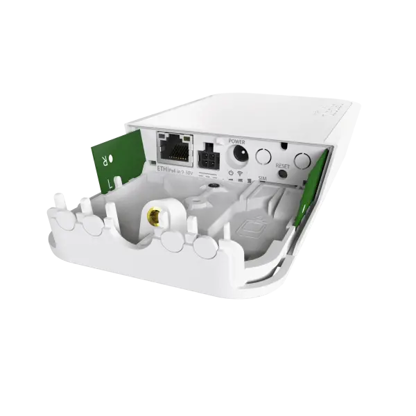 MikroTik wAP R RBWAPR-2ND board with case