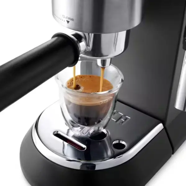 Delonghi espreso kafe aparat EC685.BK (EC685.BK)