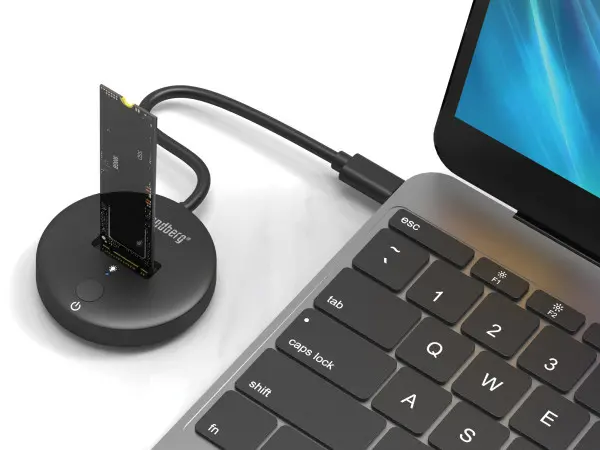 USB 3.2 Dock Sandberg za M.2+NVMe SSD 136-47