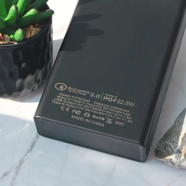 Power bank prenosiva baterija Oxpower PD11 5V 3A 12000 mAh crna