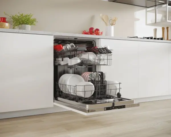 HOOVER HI 3C7L0S ugradna mašina za sudove