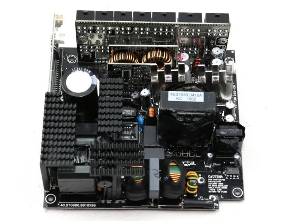 Napajanje Fractal Design Ion+ 2 Platinum 760W EU, FD-P-IA2P-760-EU