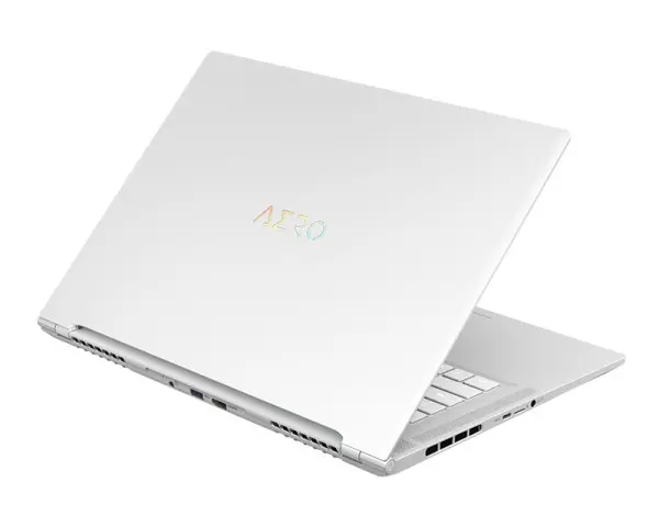 GIGABYTE AERO 16 BSF 16 inch 4K OLED i7-13620H 16GB 1TB SSD GeForce RTX 4070 8GB Backlit Win11Home laptop 