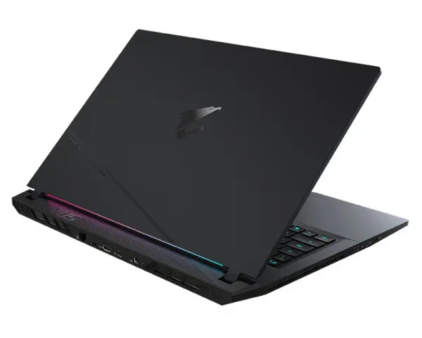 GIGABYTE AORUS 17 BKF-73EE154SH 