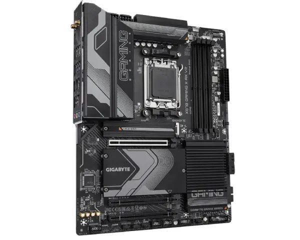 GIGABYTE X670 GAMING X AX V2 rev. 1.x matična ploča
