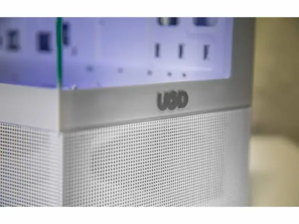 Kućište UGD STEALTH 3333 Full TowerATXčelik,kaljeno staklobez napajanjabela' ( 'UGD_STEALTH' ) 