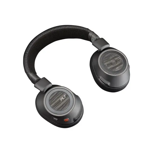 VOYAGER 8200 UC USB-A BLACK