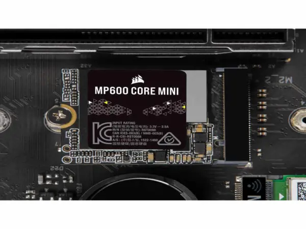SSD CORSAIR MP600 CORE MINI 1TBM.2NVMecrna' ( 'CSSD-F1000GBMP600CMN' ) 