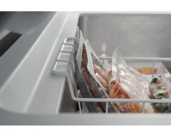 WHIRLPOOL WHE3933 1 Horizontalni zamrzivač 