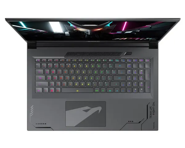 GIGABYTE AORUS 17X AZF 17.3 inch QHD 240Hz i9-13980HX 32GB 2x1TB SSD GeForce RTX 4090 16GB Backlit Win11Home gaming laptop 