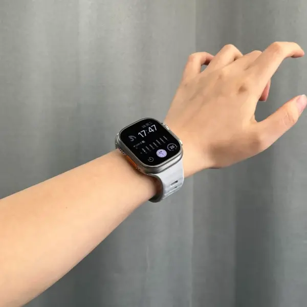 Narukvica za Apple watch 45/49mm siva