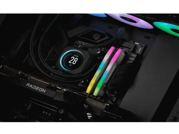 Memorija CORSAIR VENGEANCE 32GB(2x16GB)DDR56400MHzCL361.35VRGBEXPO & XMP' ( 'CMH32GX5M2B6400Z36' ) 