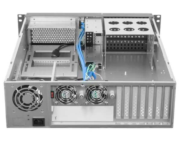 CHIEFTEC Kućište UNC-310A-B-OP 