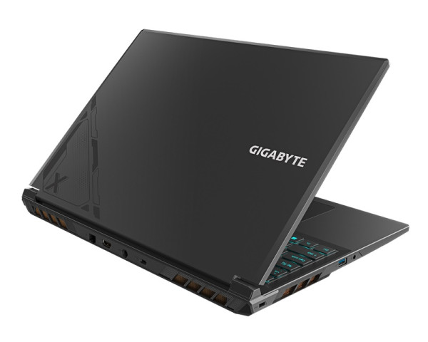 GIGABYTE G6X 9MG 16 inch FHD+ 165Hz i7-13650HX 16GB 512GB SSD GeForce RTX 4050 6GB RGB Backlit gaming laptop 