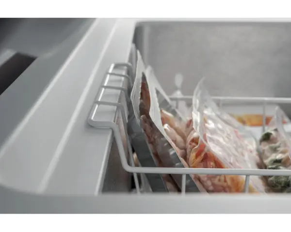 WHIRLPOOL WHE 39332 horizontalni zamrzivač 