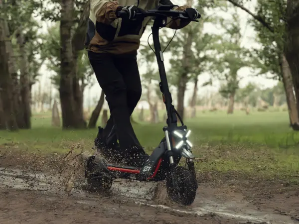Elektricni Trotinet SEGWAY NINEBOT ZT3 PRO I' ( 'AA.05.18.01.0006' ) 