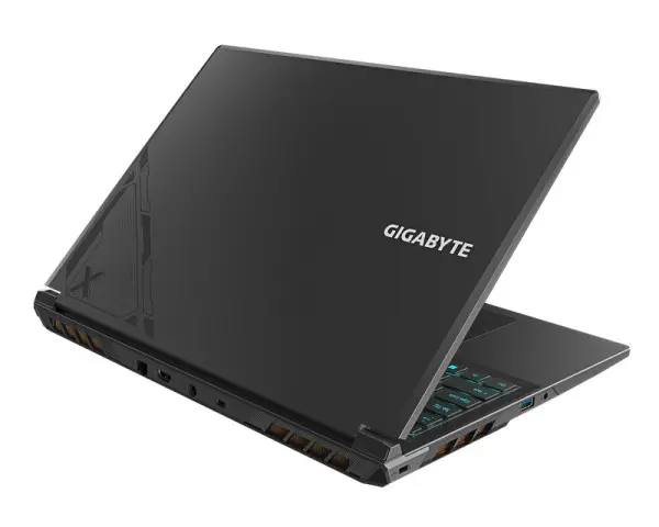 GIGABYTE G6X 9MG 16 inch FHD+ 165Hz i7-13650HX 32GB 1TB SSD GeForce RTX 4050 8GB RGB Backlit gaming laptop 
