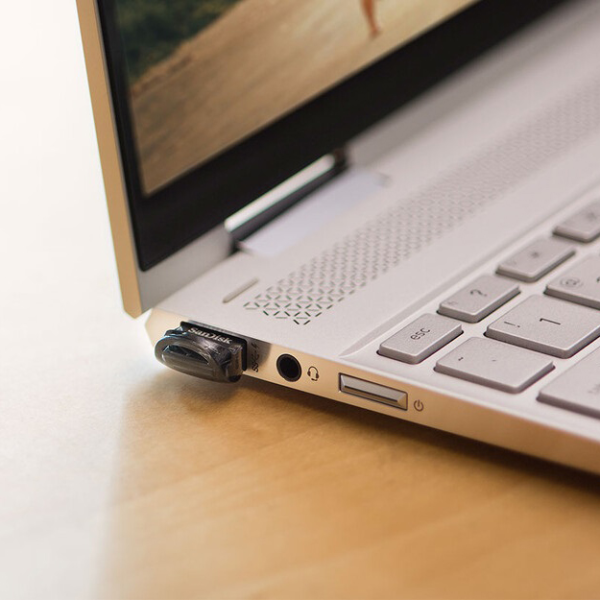 USB Flash 32GB SanDisc Ultra Fit SDCZ430-032G-G46 USB 3.1