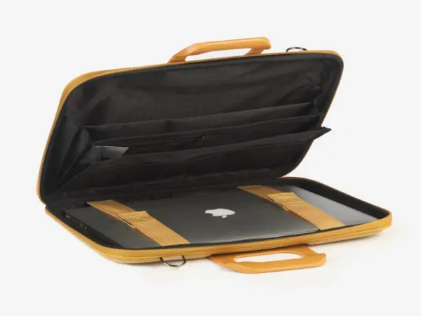 Torba BOMBATA Vintage 15,6'' Žuta' ( 'E00851  6' ) 