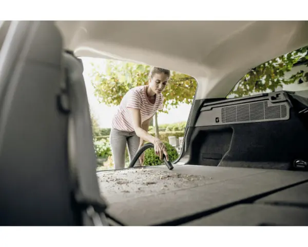 KARCHER KWD 2 S (V-15418) Usisivač za suvo i mokro usisavanje 