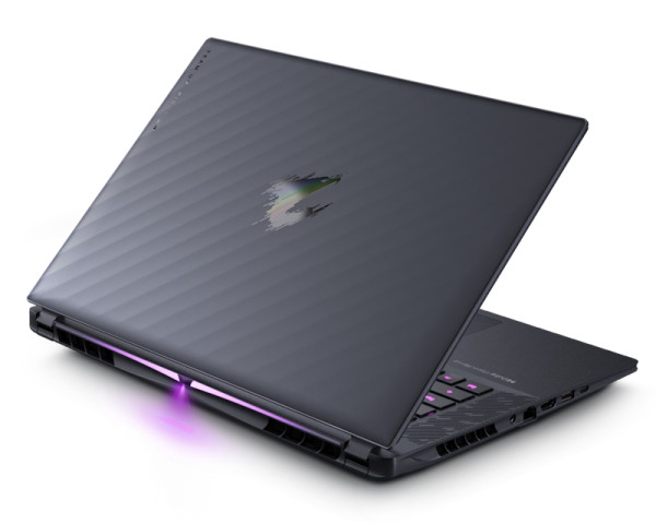 GIGABYTE AORUS Elite 16 BWH 16 inch QHD+ 165Hz 400nits Core Ultra 9 275HX 32GB 1TB SSD GeForce RTX 5070 8GB RGB Backlit Win11Home gaming la