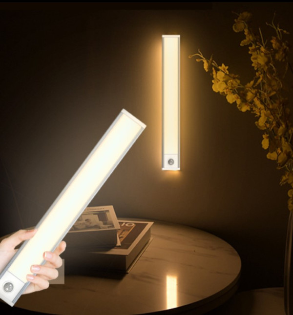 LED lampa sa PIR senzorom CL1730P 48 kom. LED dioda 1.5W, 85 lm