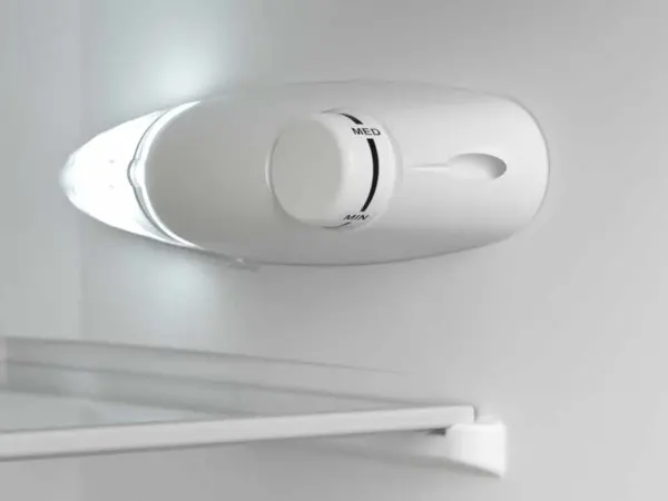 Frižider TESLA RD2400MEkombinovaniE163+41L' ( 'RD2400ME' ) 