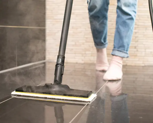 KARCHER SC 4 EASYFIX Paročistač beli 