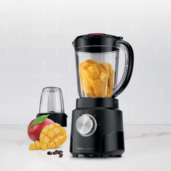 Blender Ufesa Coral crni posuda2 brzinesnaga 600W