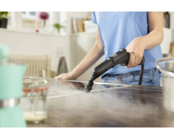 KARCHER SC 3 Deluxe Paročistač