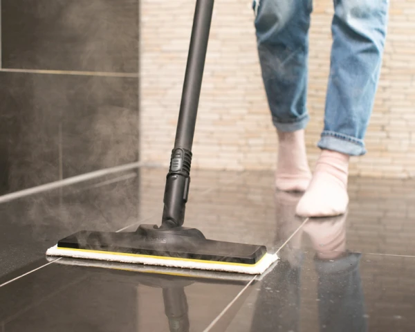 KARCHER SC 3 EASYFIX Paročistač beli 
