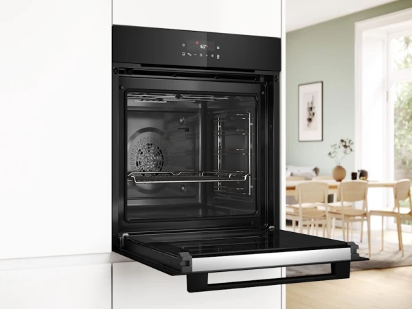 Ugradna rerna BOSCH HBA571BB4Serija2mehanicka71L3D vruc vazduhpirolizacrna' ( 'HBA571BB4' )