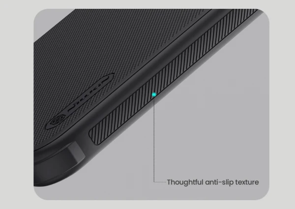 Torbica Nillkin Scrub Pro za iPhone 16 Pro Max 6.9 siva