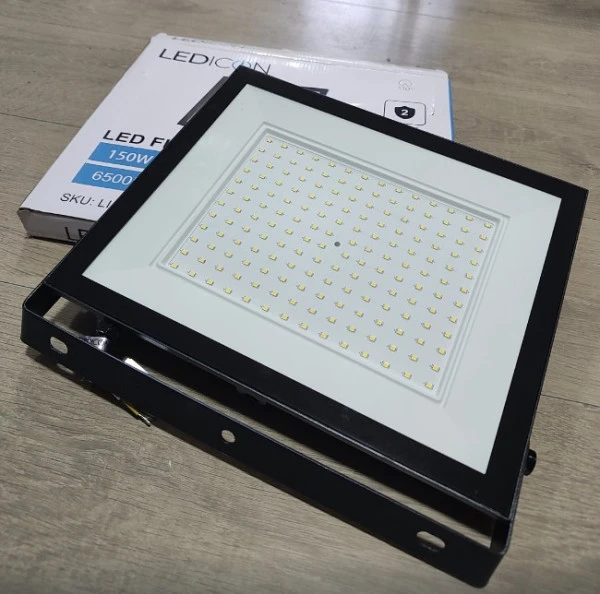 LED REFLEKTOR 150W 13500lm 6500K IP65