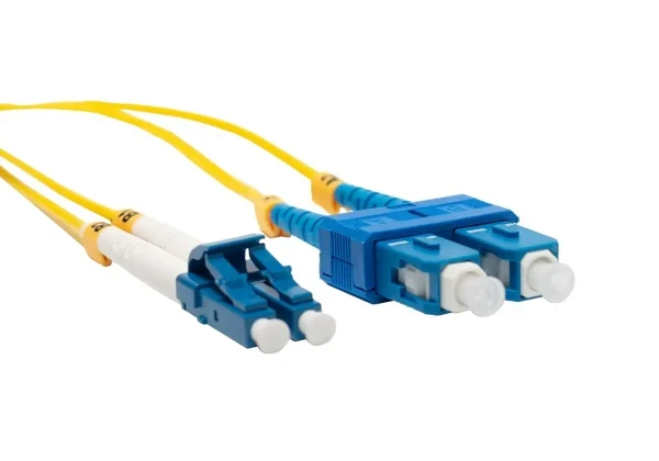 LCUPC pigtail singlemode 9125 mikrona dužine 2m, UPC (Ultra Physical Contact), fabrički napravljen