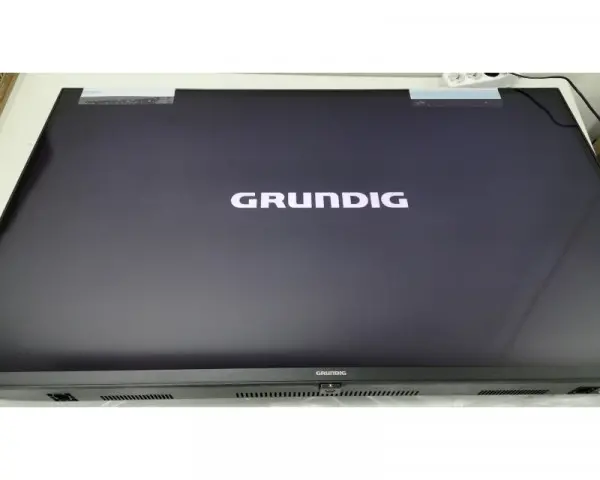 GRUNDIG 50'' 50 GFU 7800 B Android 4K Ultra HD digital LED TV E outlet